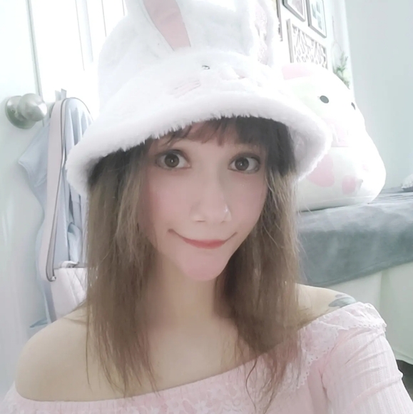 Meet your Posher, Grace - Picture 1 of 1